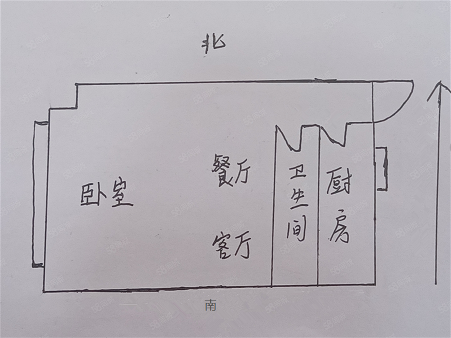 张家山领秀城一期1室1厅1卫45㎡南北62万