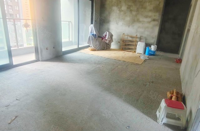 兴唐府4室2厅127.8㎡98.8万二手房图片