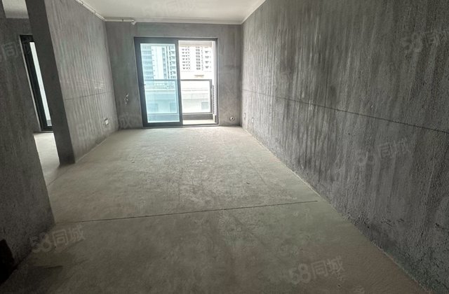 云成大境府3室2厅97㎡95万二手房图片