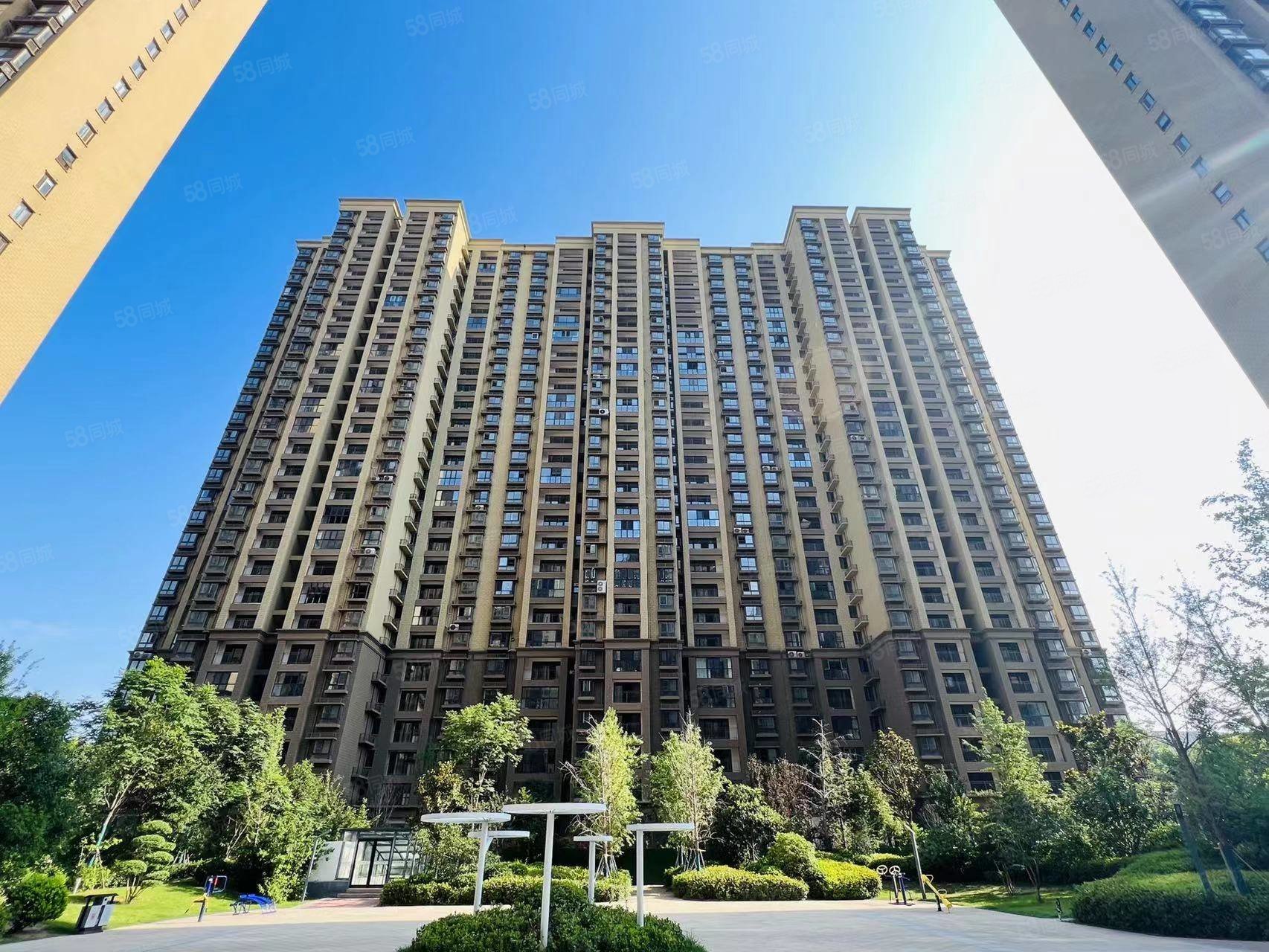 【10图】新上精装房南广场旁户型方正人车分流随时看房,东来尚城-周口