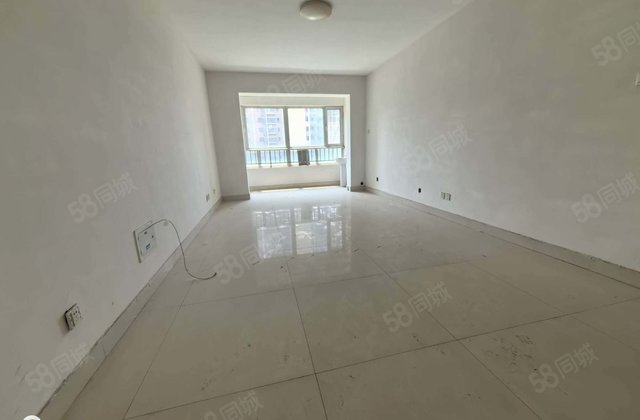 新东方龙湾 满二 房龄新 楼层好 带车位和储藏室