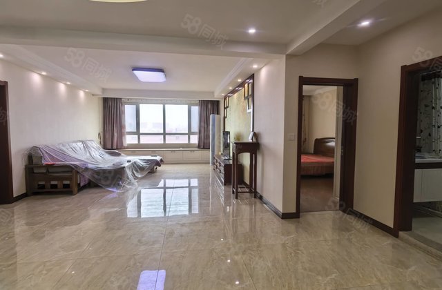 殊景天成3室2厅144㎡69.8万二手房图片