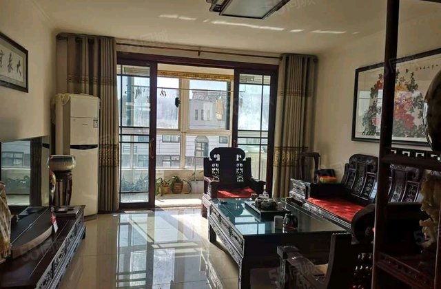 惠源至尊3室3厅135㎡105万二手房图片