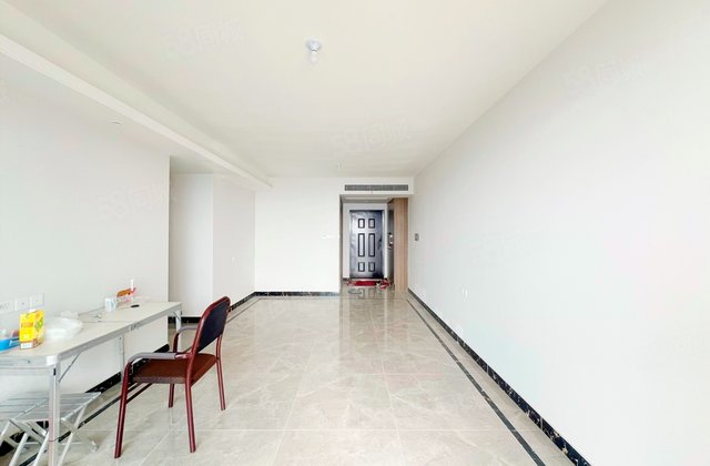 保利中环广场4室2厅123.92㎡168万二手房图片