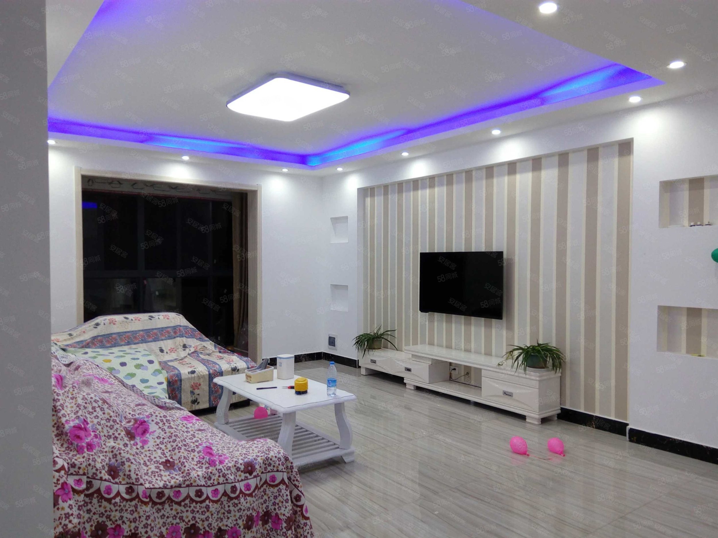 盛世东城4室2厅2卫141.8㎡南75万