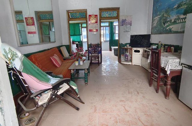 遂州中路463号小区2室2厅82㎡17.8万二手房图片