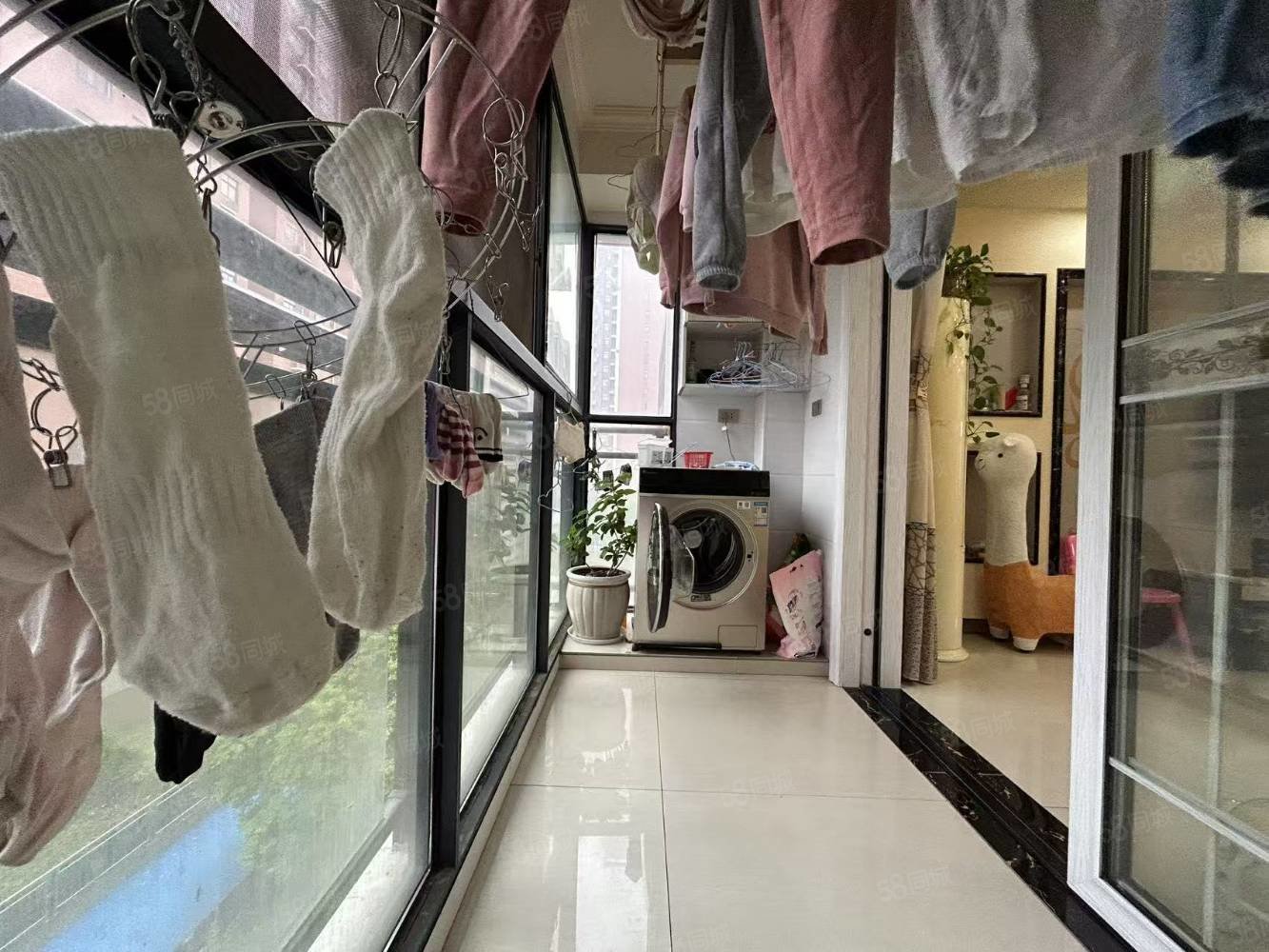 盛世东城4室2厅2卫141㎡南北59.8万