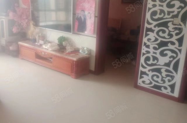 教师嘉园3室2厅113㎡40万二手房图片