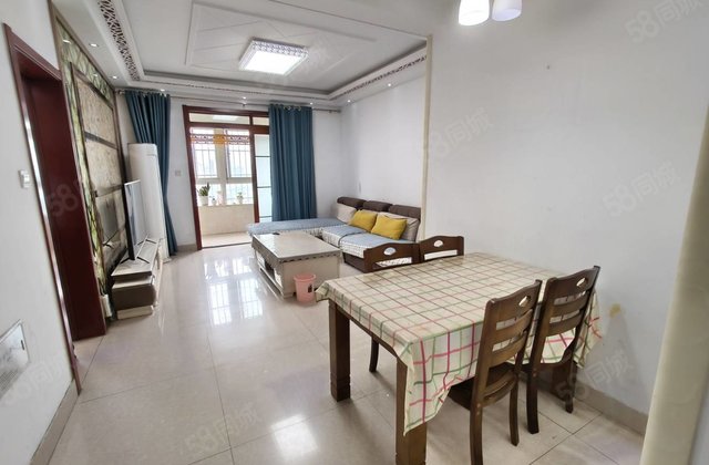 车站北     精装拎包入住 60多万大三室 全天采光