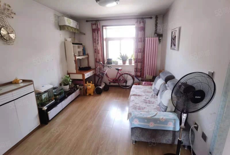 河北区文江里3室1厅1卫1厨1阳台