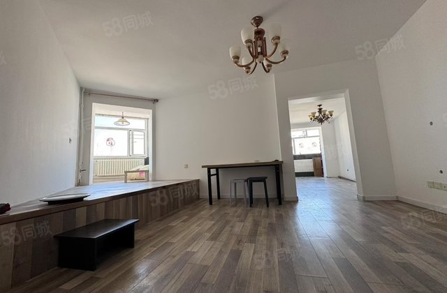 悦园高层3室2厅71㎡42万二手房图片