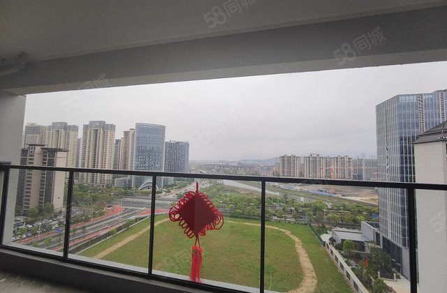 行上大观4室2厅136㎡110万二手房图片