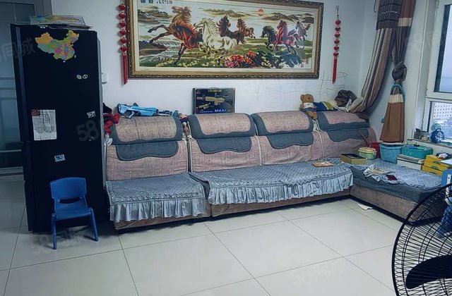 图腾海润公园 南北通透 边户产权清晰 三房 中间楼层 有电梯