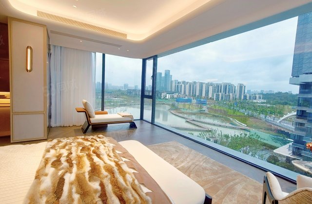 中粮观澜祥云4室2厅143.26㎡200万二手房图片