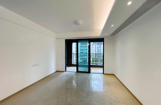 越秀湘江星汇城(三期)4室2厅141㎡145万二手房图片