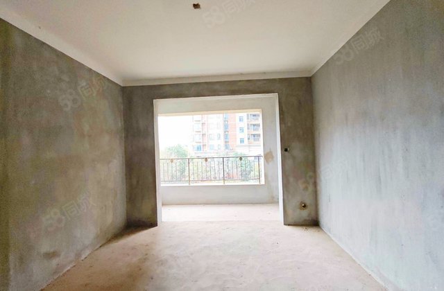 世纪朝阳中央城3室2厅106.78㎡136万二手房图片