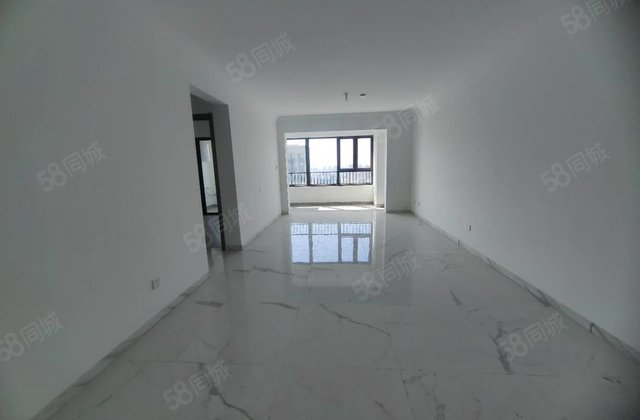 出售 东昌实验  清水湾 国岳府三室双卫 双阳台 新房未住