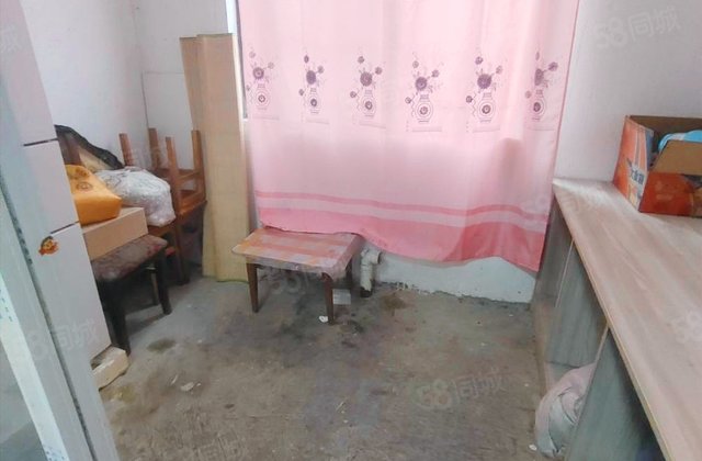 莱茵半岛4室2厅303.47㎡170万二手房图片