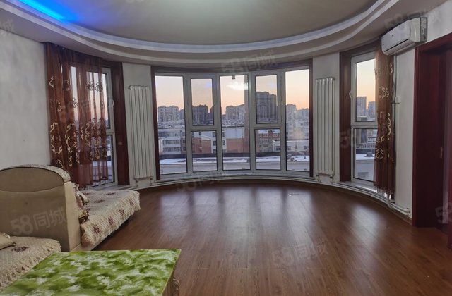 运建银座3室2厅205㎡91万二手房图片