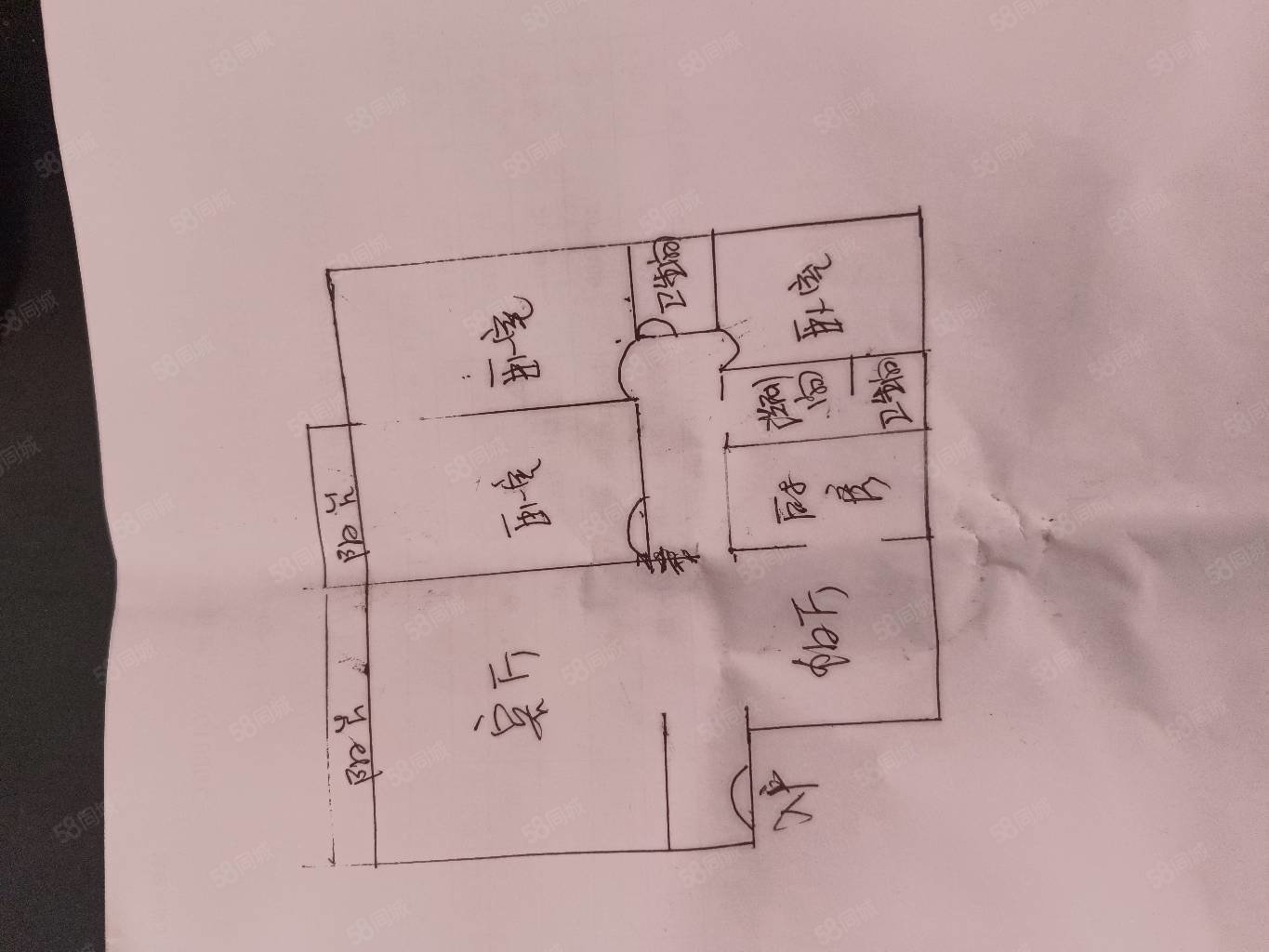 金鼎商业街小区3室2厅2卫130㎡南北80万