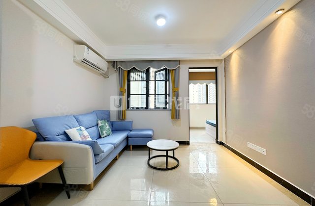 荣和公园里2室1厅56.03㎡45万二手房图片