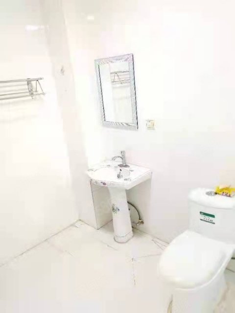 金昌茗苑3室2厅2卫128.36㎡南58万