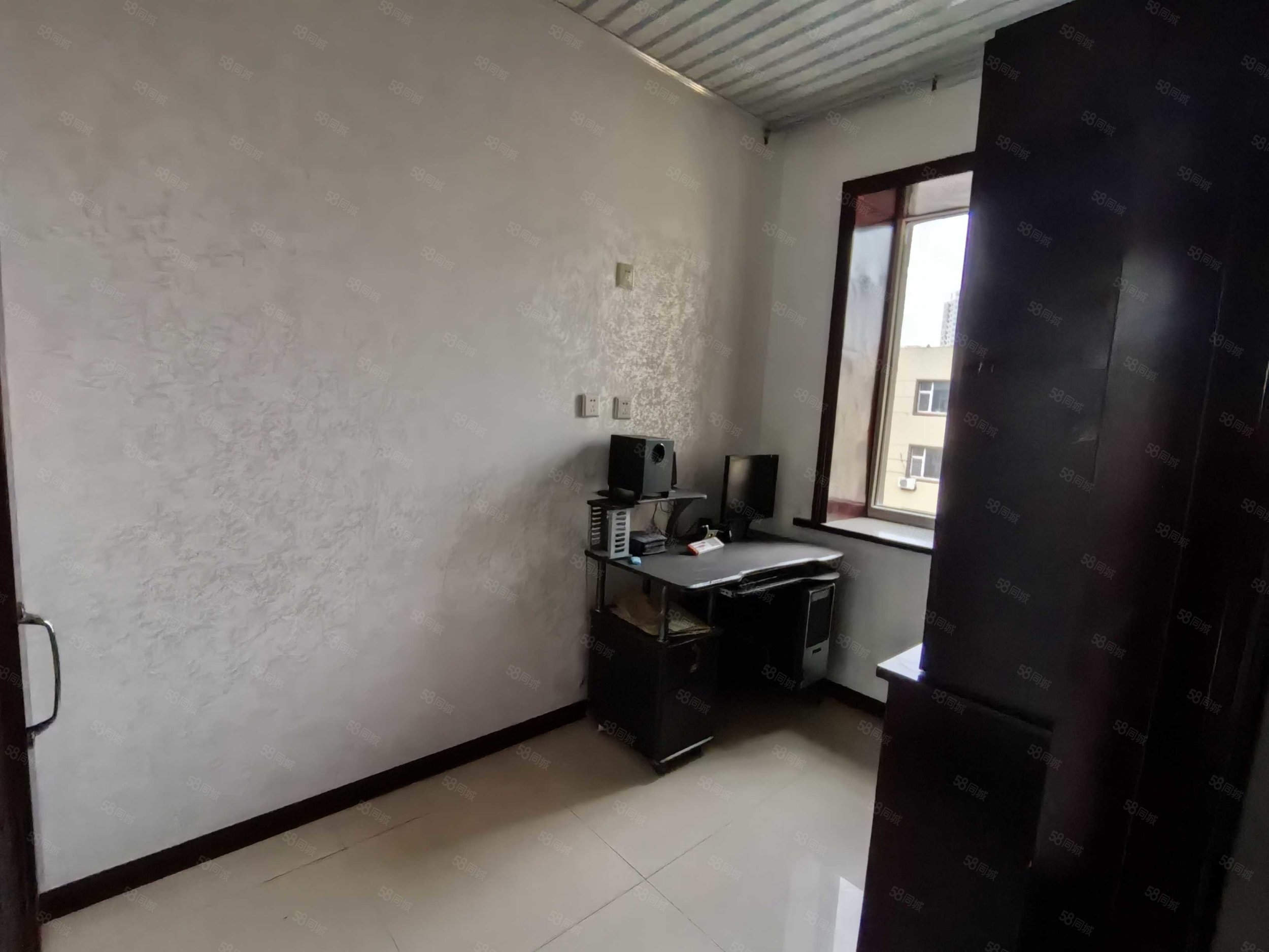 新天地家园3室1厅1卫77.27㎡南北21万