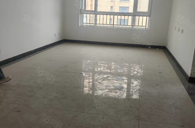 纯新房可走一手，带车位储藏室，边户好楼层，全明户型