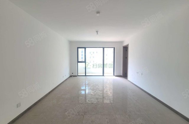 金裕新城带车位储藏室免大税免个税！经典元宝户型！随时看房！