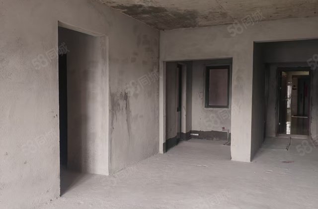 盛璟华府3室2厅107.75㎡68万二手房图片