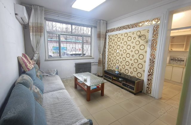 房东着  文轩中学外国语好楼层1楼精装三室二实验  大胆来谈