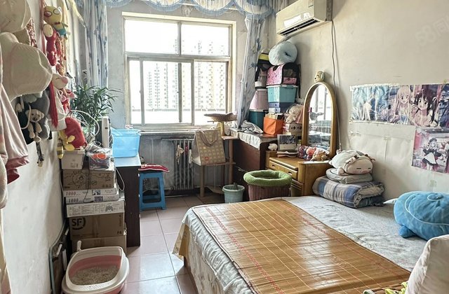通用小区3室2厅87.4㎡33万二手房图片