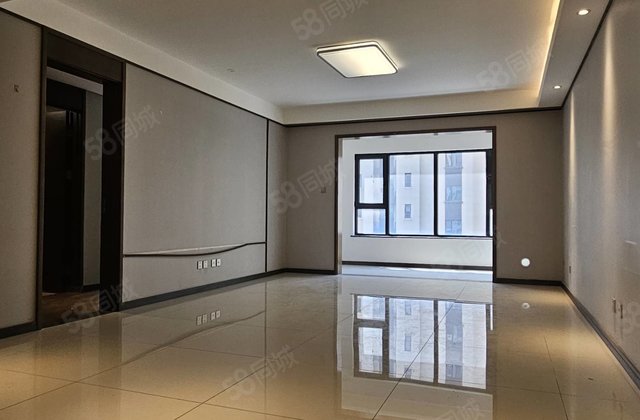 兴隆融创城3室2厅125.68㎡87万二手房图片