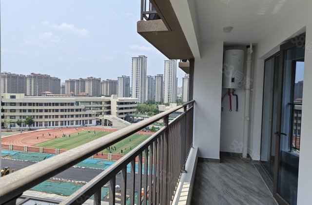 一实验  部 财信学府印象 双卫 南北通透 新房未住