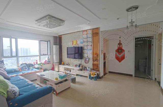 新上阿卡六期 花园路 五中 免大税 送车位 中间楼层看房方便