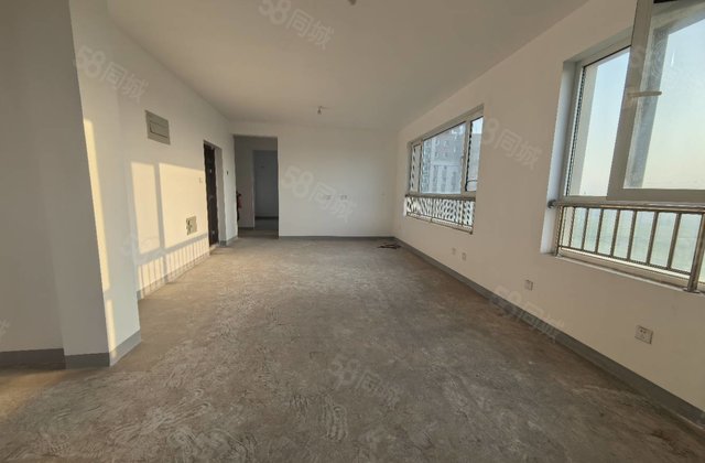 民生凤凰城 新房未住 边户 中间楼层 免大税 送车位储