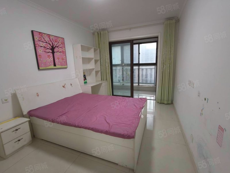 公园一号3室2厅2卫126.23㎡南北129万