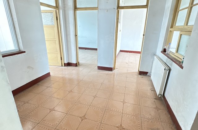 文轩中学 一中 东关   单位家属院 三居 停车方便