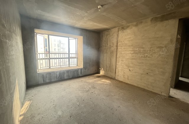 香槟小镇3室2厅122㎡53.8万二手房图片