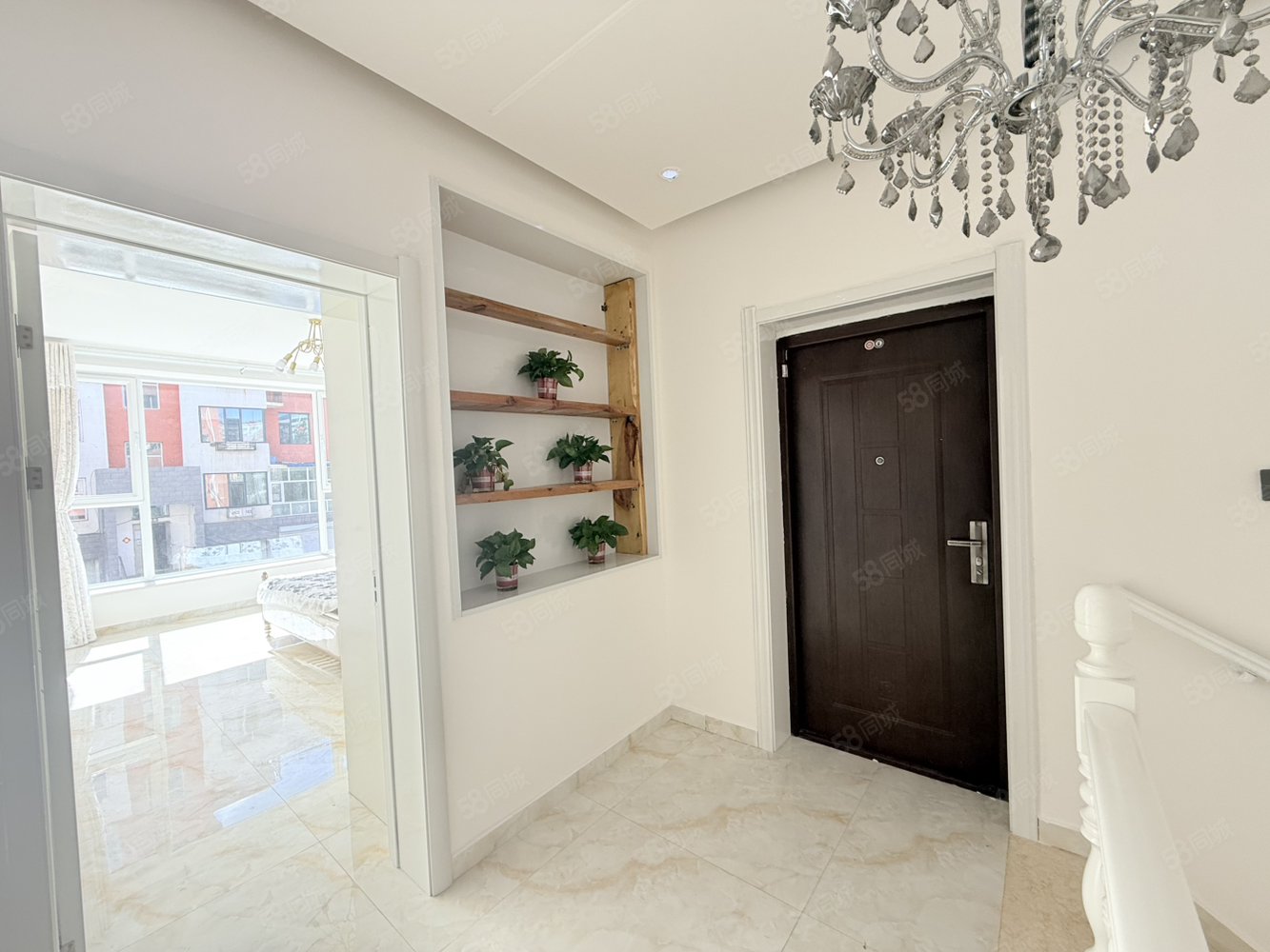 众力牧民欣街4室2厅2卫147㎡南北69.8万