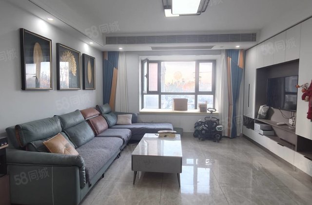 急售！价7千多！徒骇河带车位！精装双卫边户东苑中学，南北通透