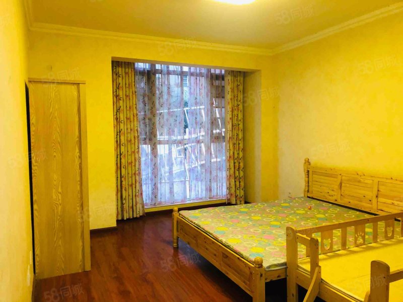 华邑阳光里 正南朝向 交通便捷 小三房 近地铁 双卫