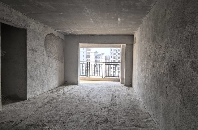 江滨湾1号4室2厅127㎡51万二手房图片