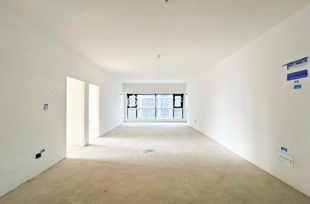 环球中心4室2厅194㎡430万二手房图片