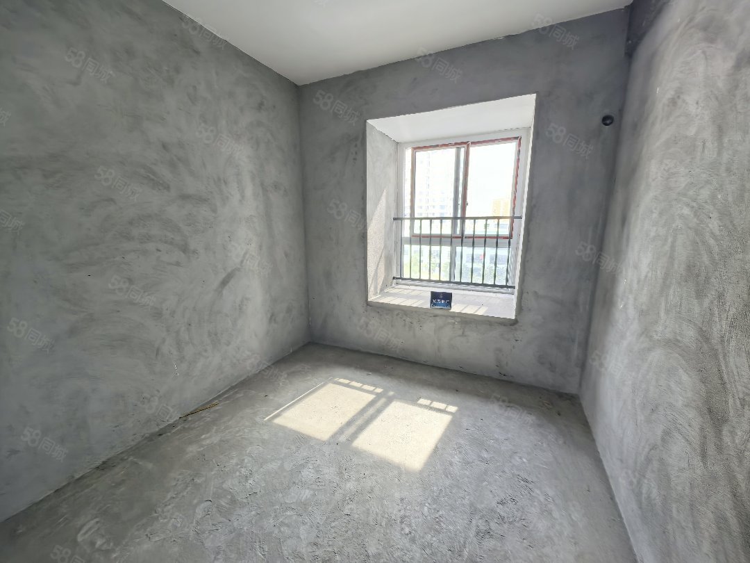 常隆花园3室2厅1卫101㎡南北46.8万