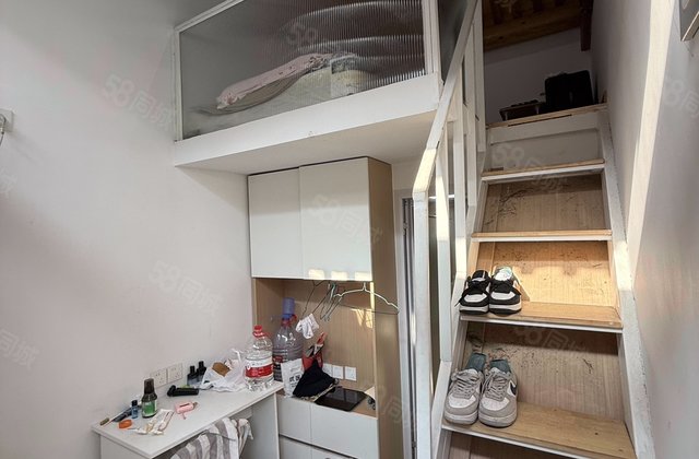 大外廊营胡同小区1室1厅10㎡145万二手房图片