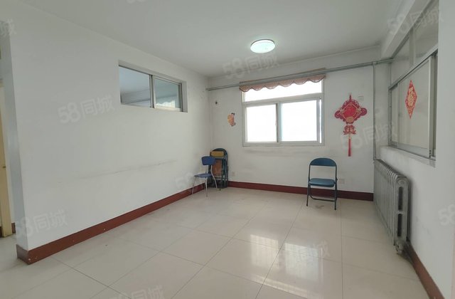 亿丰旁 七中 孝心一楼 中通家属院 小区停车方便 水晶郦城