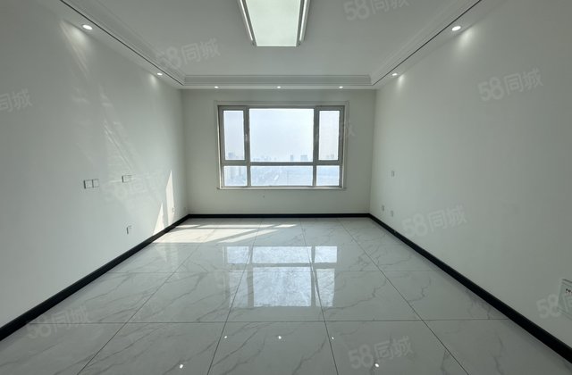 颐中外国语 民生东边户 精装三居 全明户型 随时看房新房未住