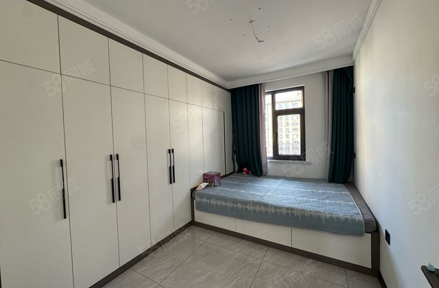 创业城听月花园3室2厅138㎡83万二手房图片