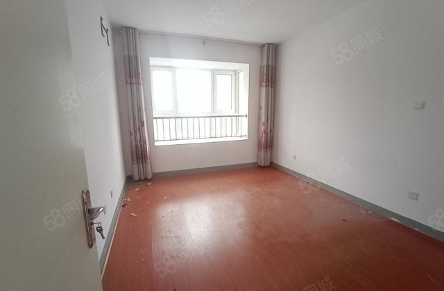 九州印象  华建 九州国际 西边户 中间楼层 看房方便， 南